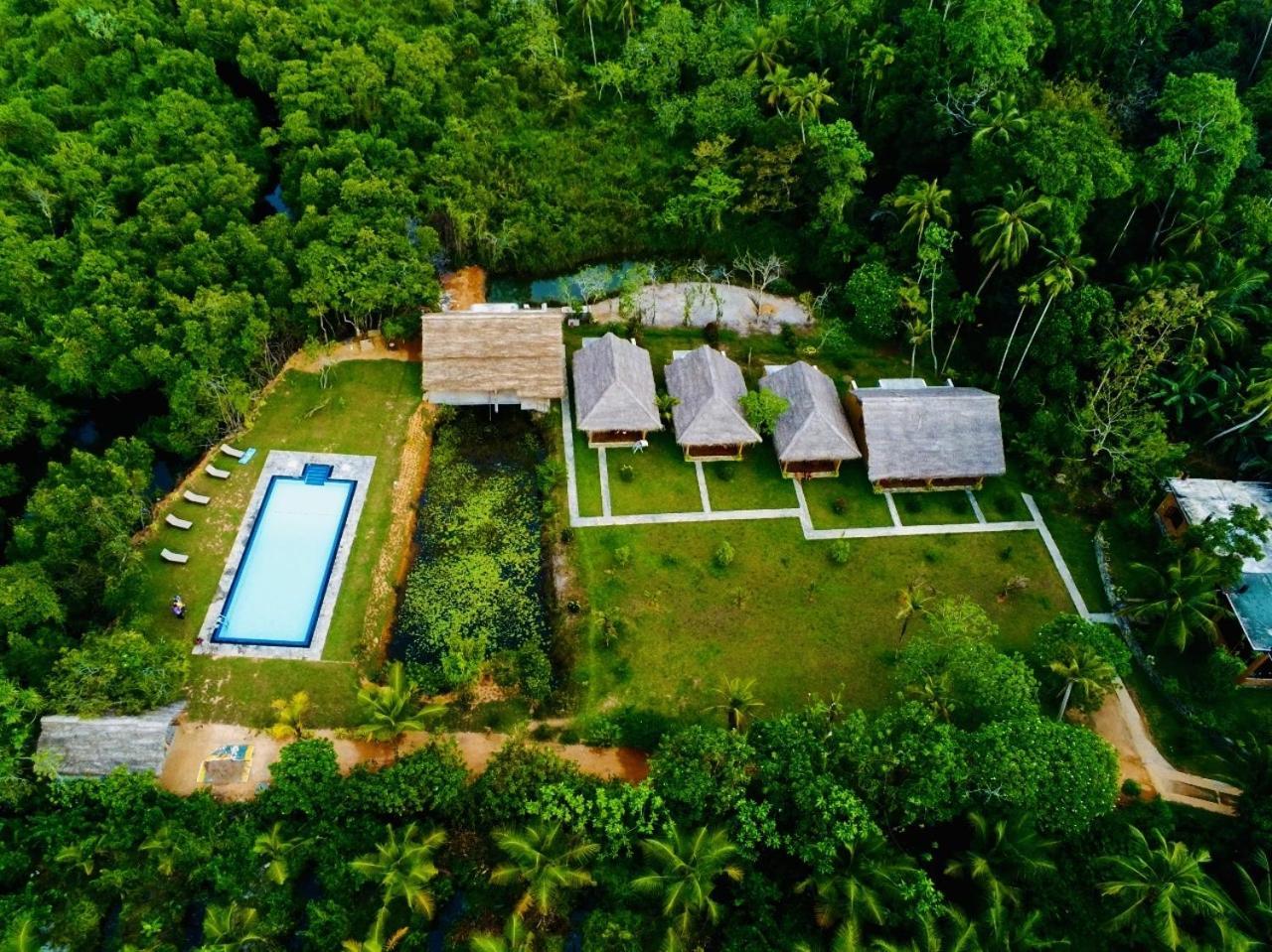 Happy Man Village Bentota Exterior photo