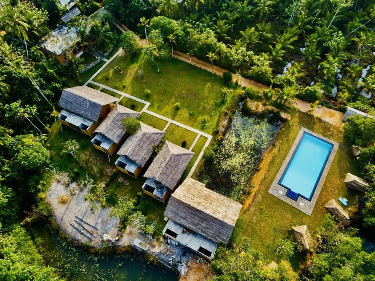 Happy Man Village Bentota Exterior photo